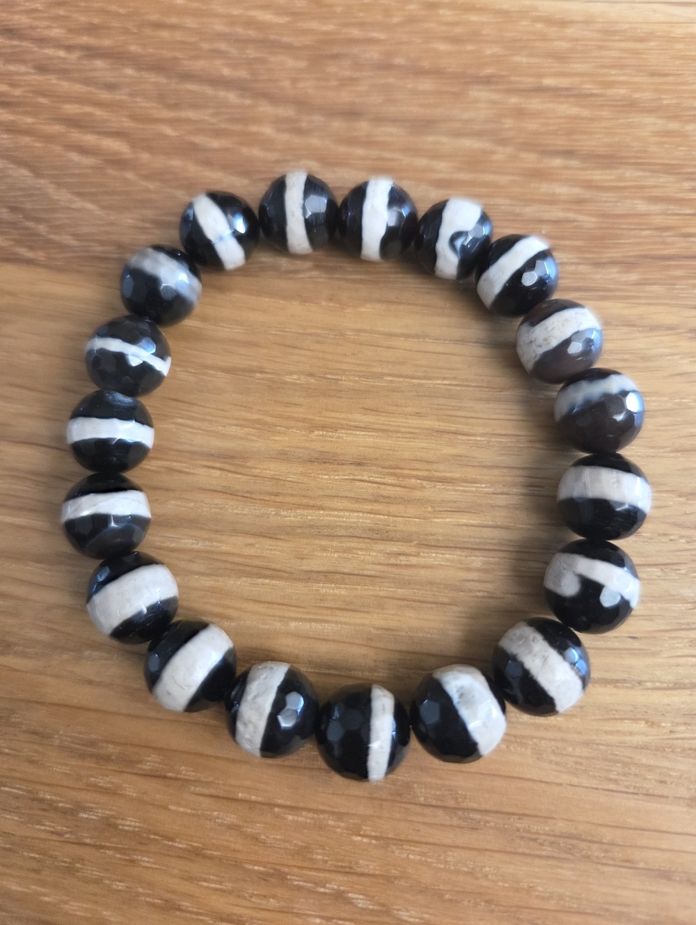 Black & White Tibetan Agate Bead Stretch Bracelet - Hand Crafted